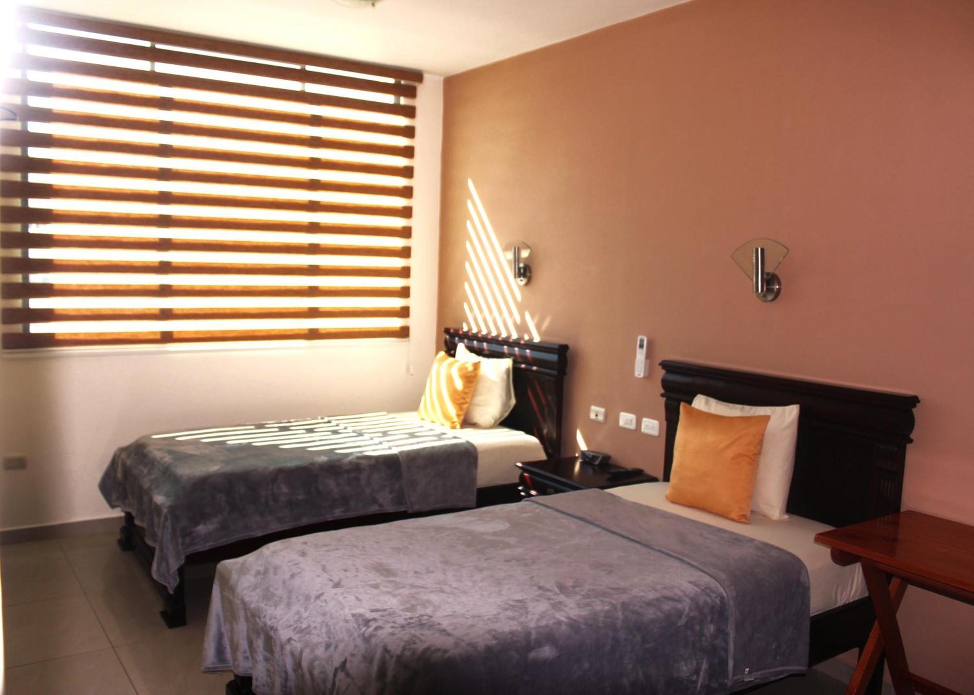 Hotel Flamingo Puerto Ayora  Ngoại thất bức ảnh